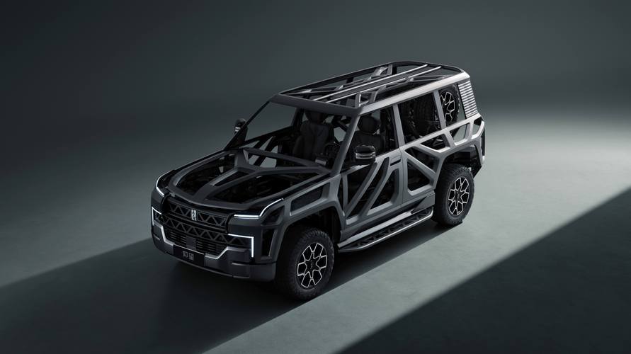 成都133仰望U8硬派越野的科技魅力，国能汽车对传统燃油车市场的冲击